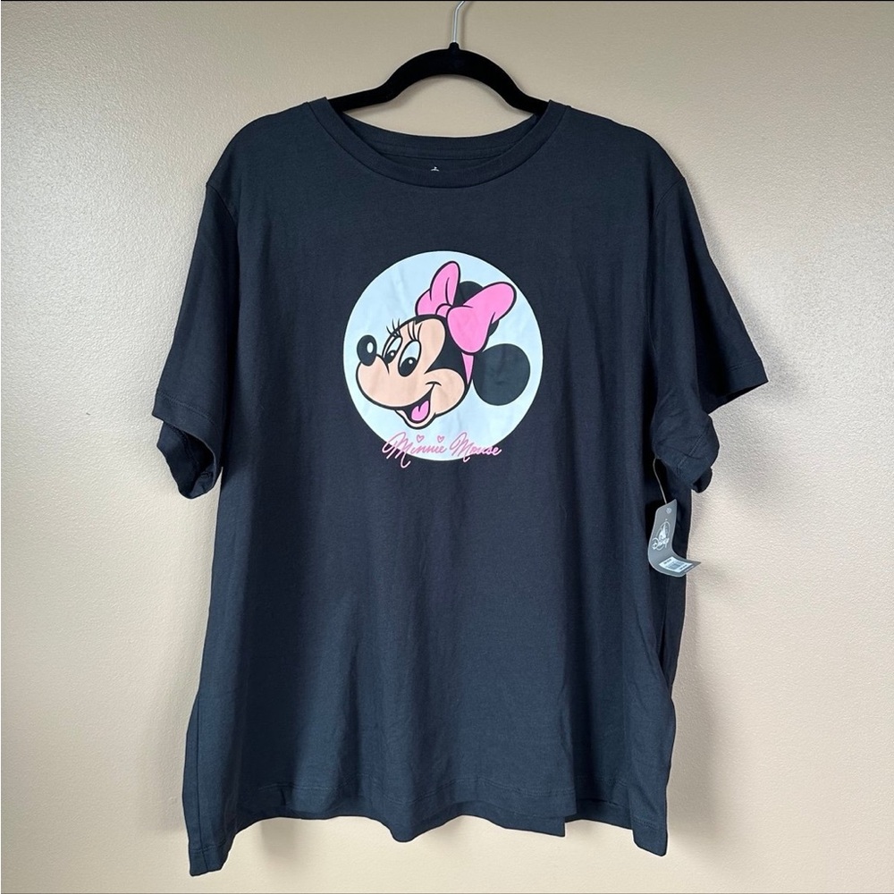 NEW Disney Minnie Mouse Graphic Tee - X Large
